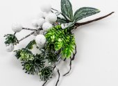 Decoratiune Craciun Crenguta Cu 3 Modele De Frunze Si Bile Alb 10/Set