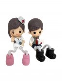 Figurine Din Rasina Cu Picioare Siret Doctori 6 cm 2/Set