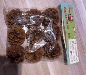 Lot 12 pungi conuri